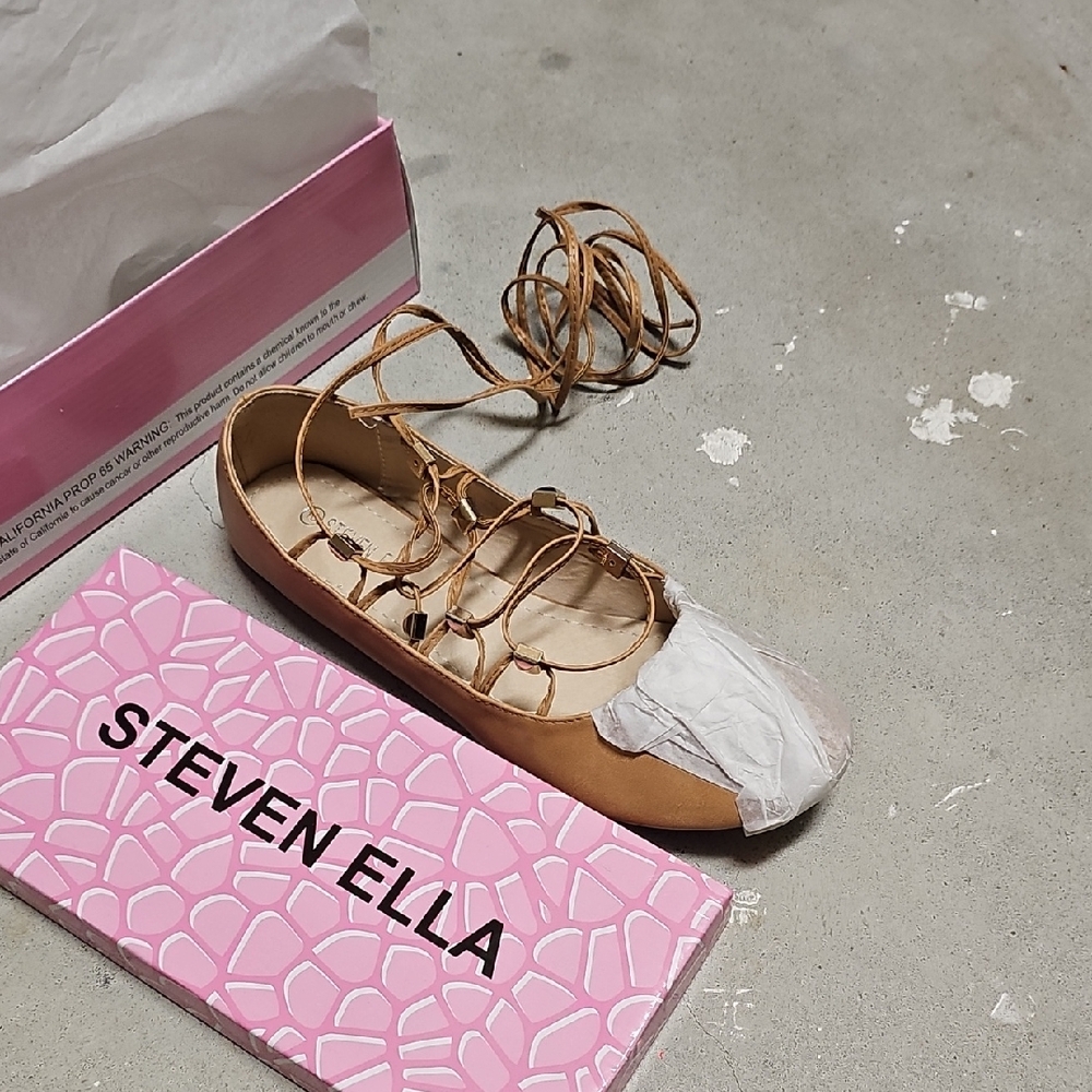 Nwt Lace-up The Leg Tan Women's Shoes